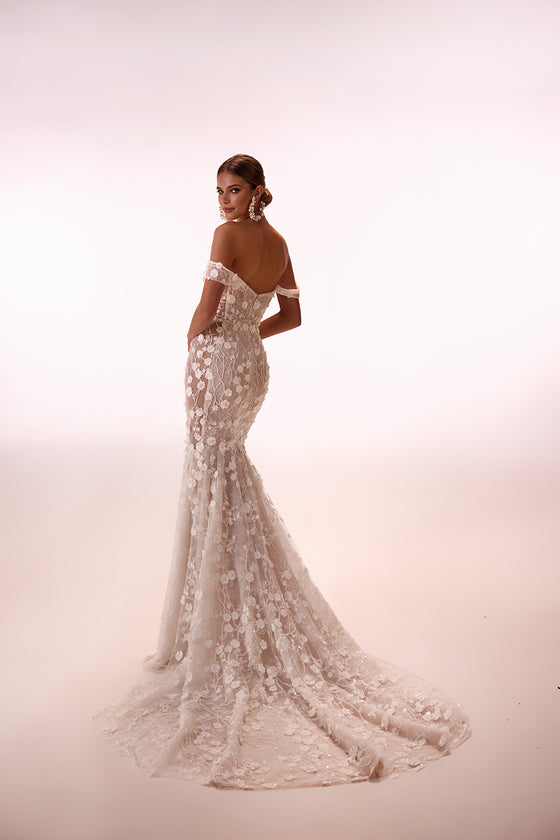 Robe de mariée sirène romantique Stormi en dentelle florale, DAMA Couture — photo principale.