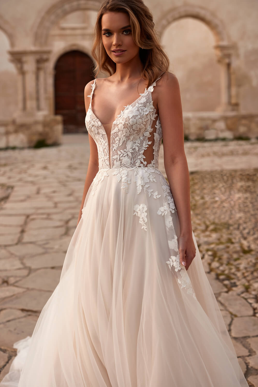 Robe de mariée trapèze Avril, DAMA Couture.