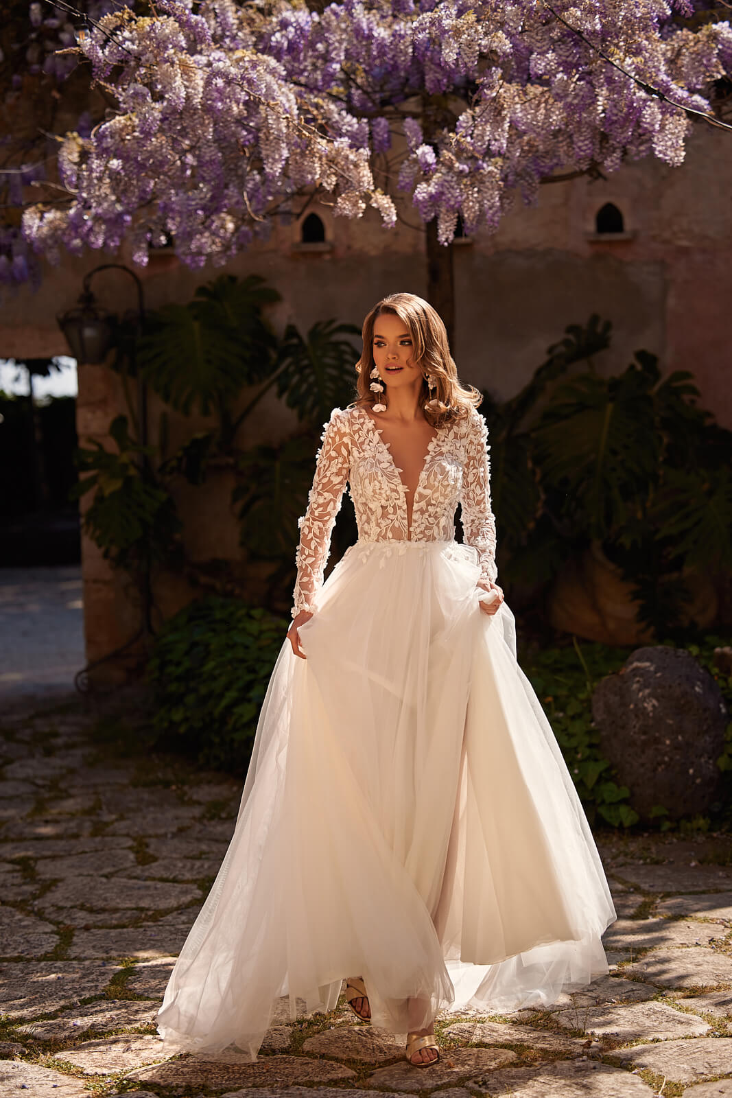 Robe de mariée trapèze Ida à manches longues, DAMA Couture.