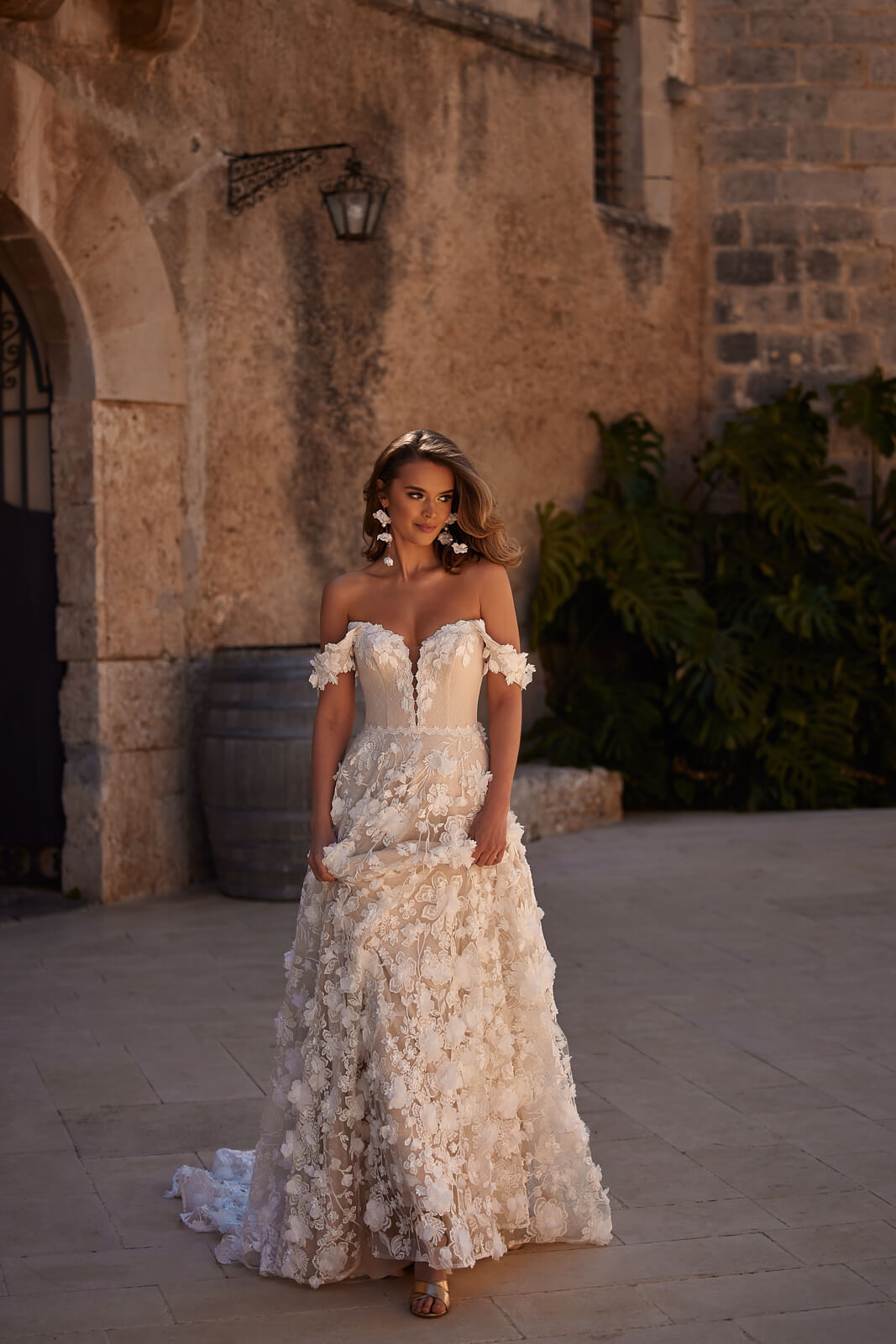 Robe de mariée trapèze Olivia, DAMA Couture.