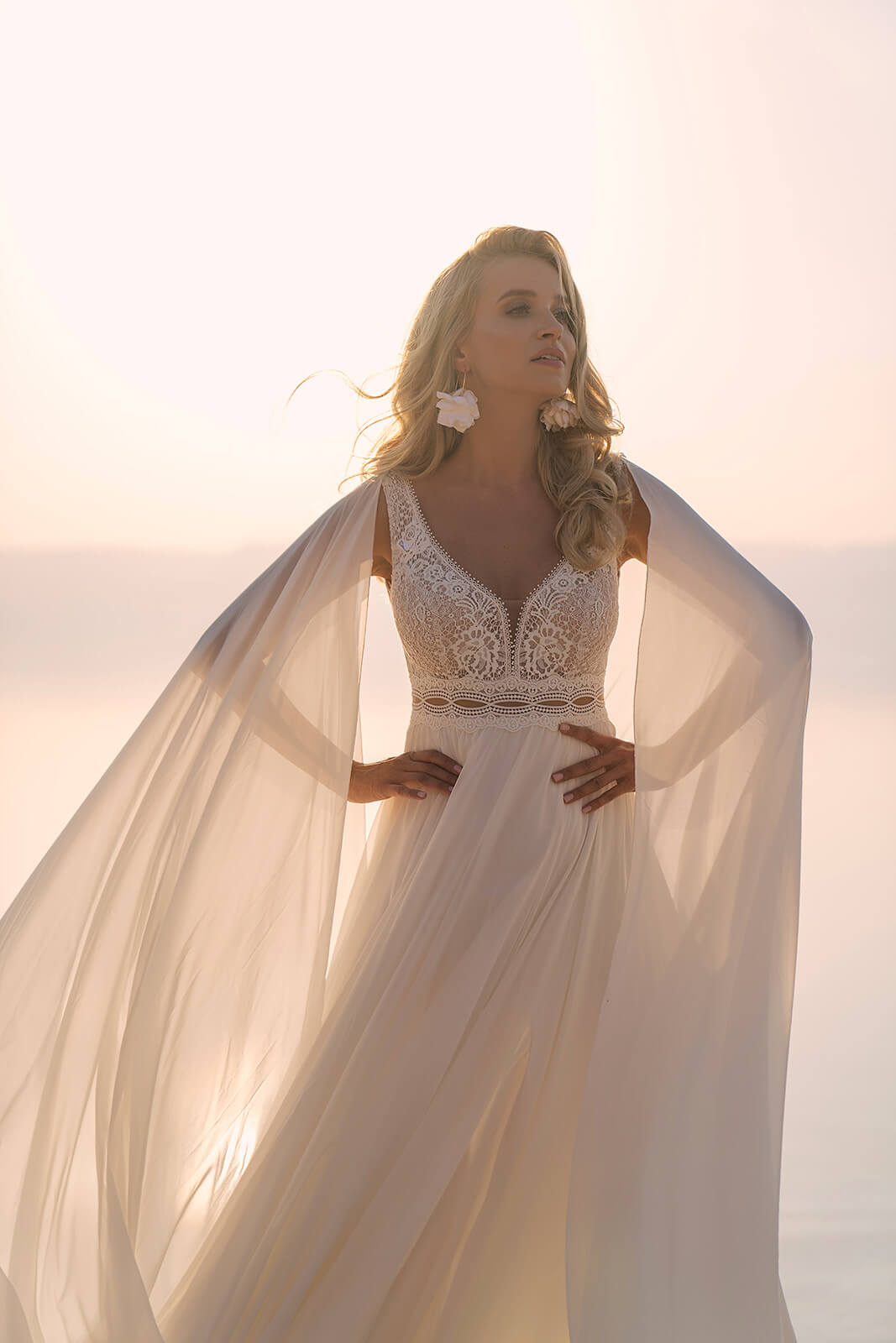 Robe de mariée trapèze Atena, DAMA Couture.