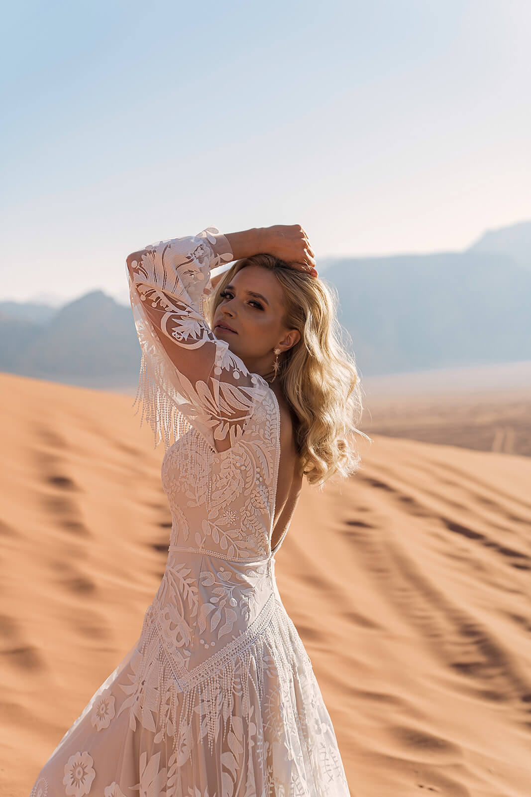 Robe de mariée trapèze Onava, DAMA Couture.