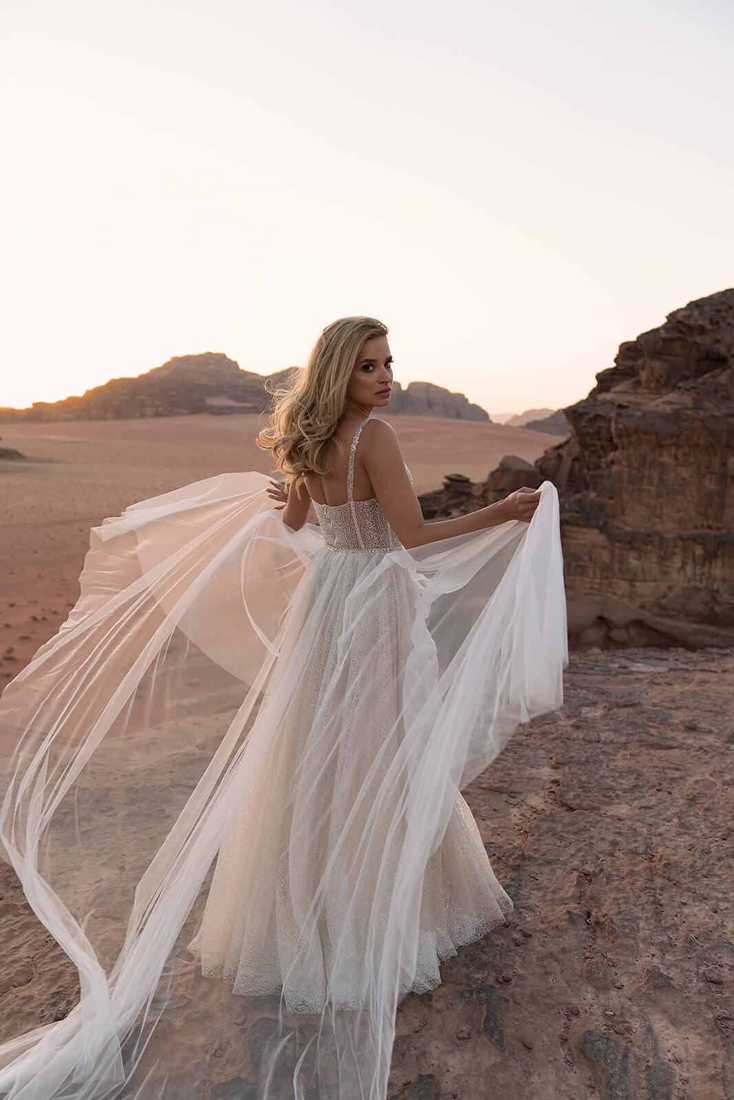Robe de mariée Inca, DAMA Couture.
