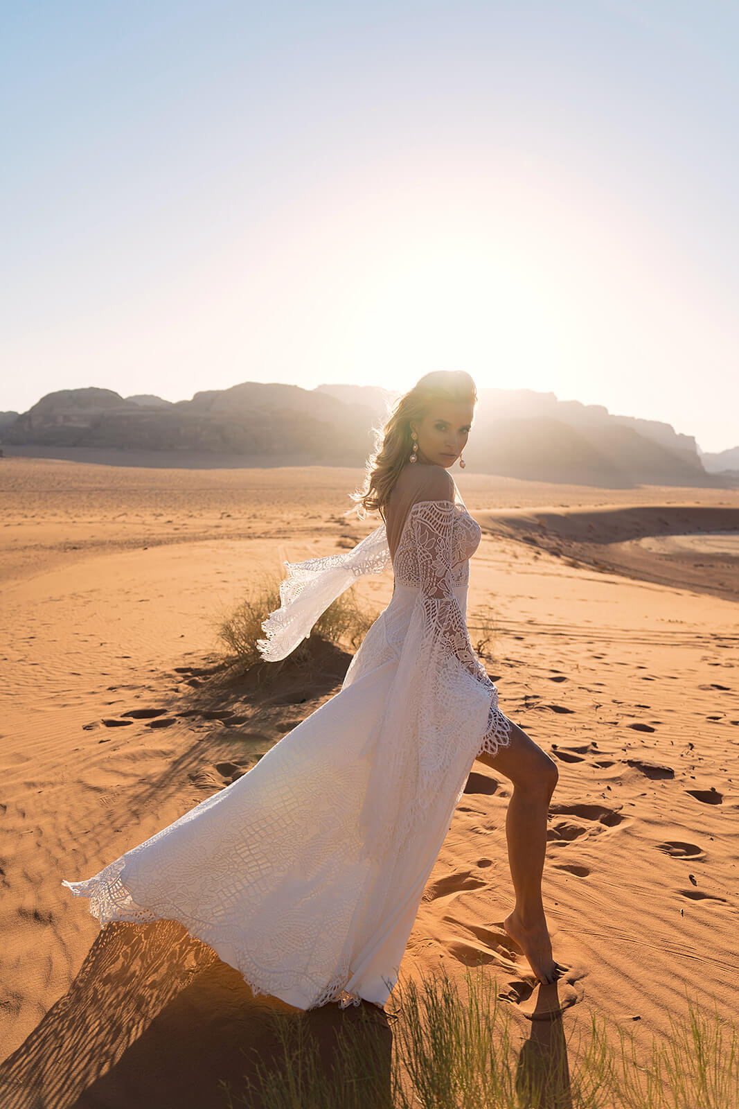 Robe de mariée trapèze Lea, DAMA Couture.