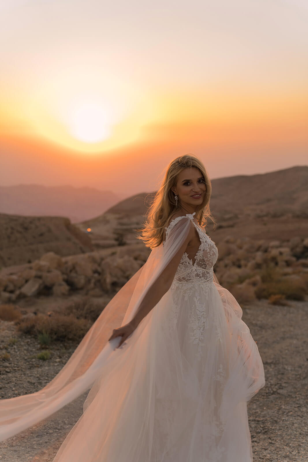 Robe de mariée trapèze Linda, DAMA Couture.
