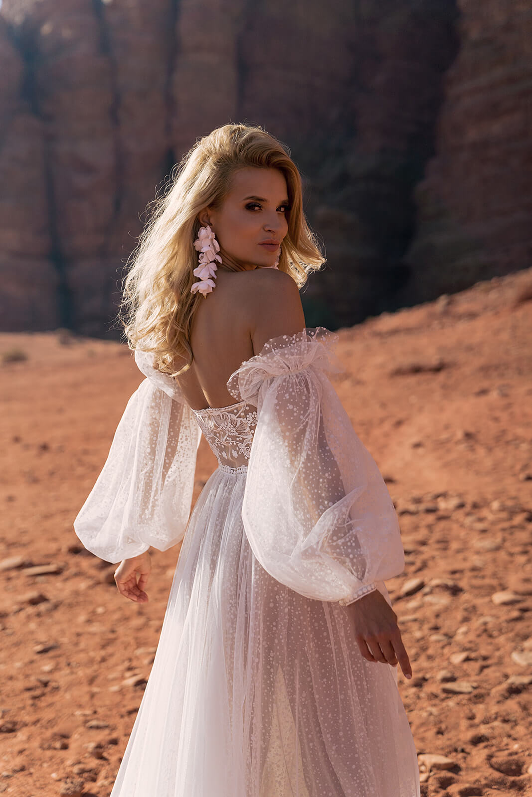 Robe de mariée trapèze Shira, DAMA Couture.