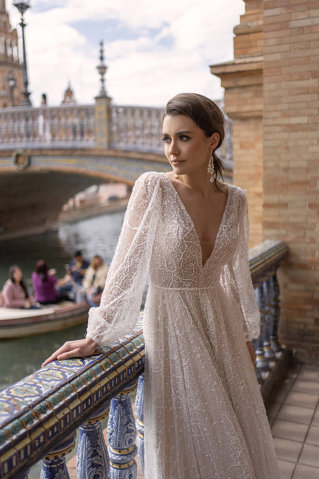 Robe de mariée Suri — gros plan.
