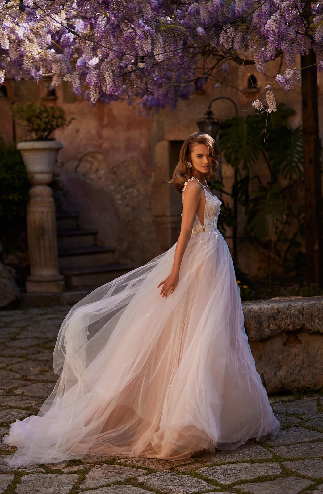 Robe de mariée trapèze Sava, DAMA Couture.