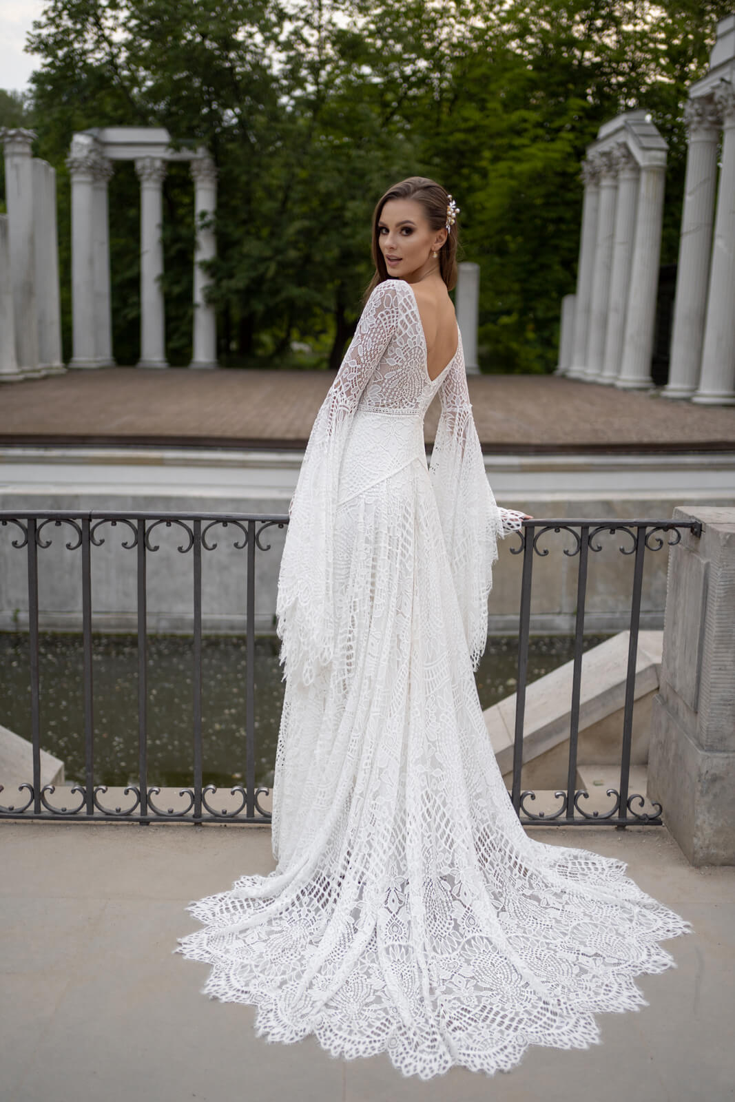Robe de mariée trapèze Lea, DAMA Couture.