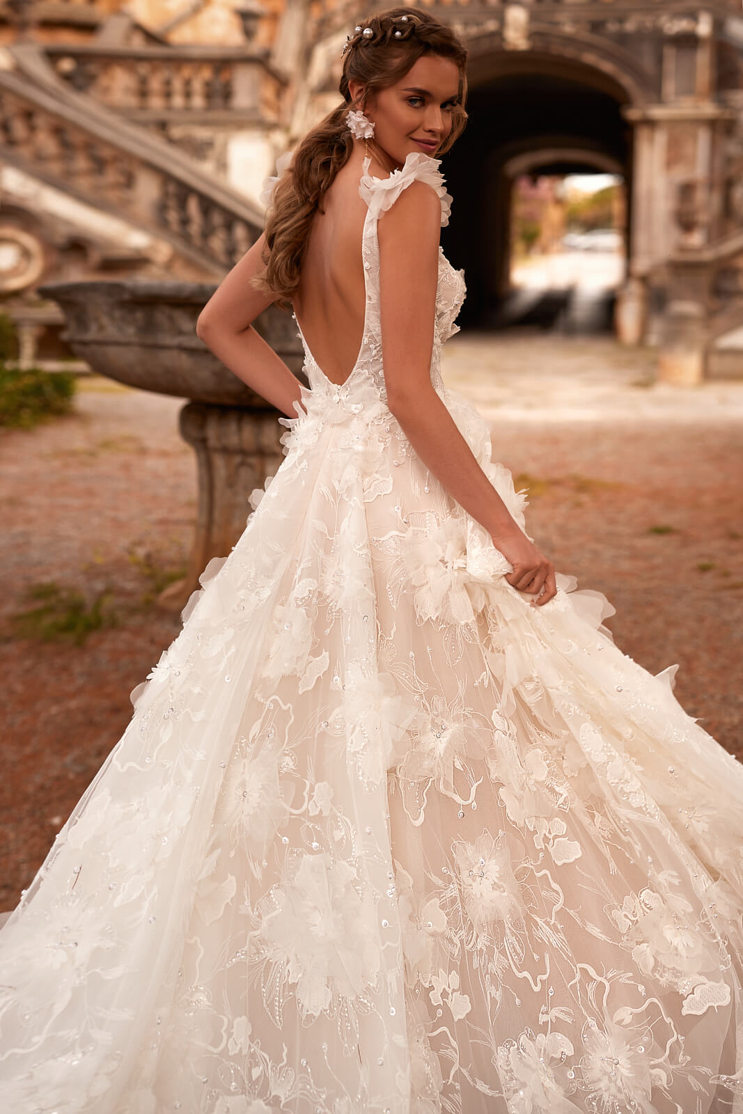 Robe de mariée trapèze Calanthe, DAMA Couture.