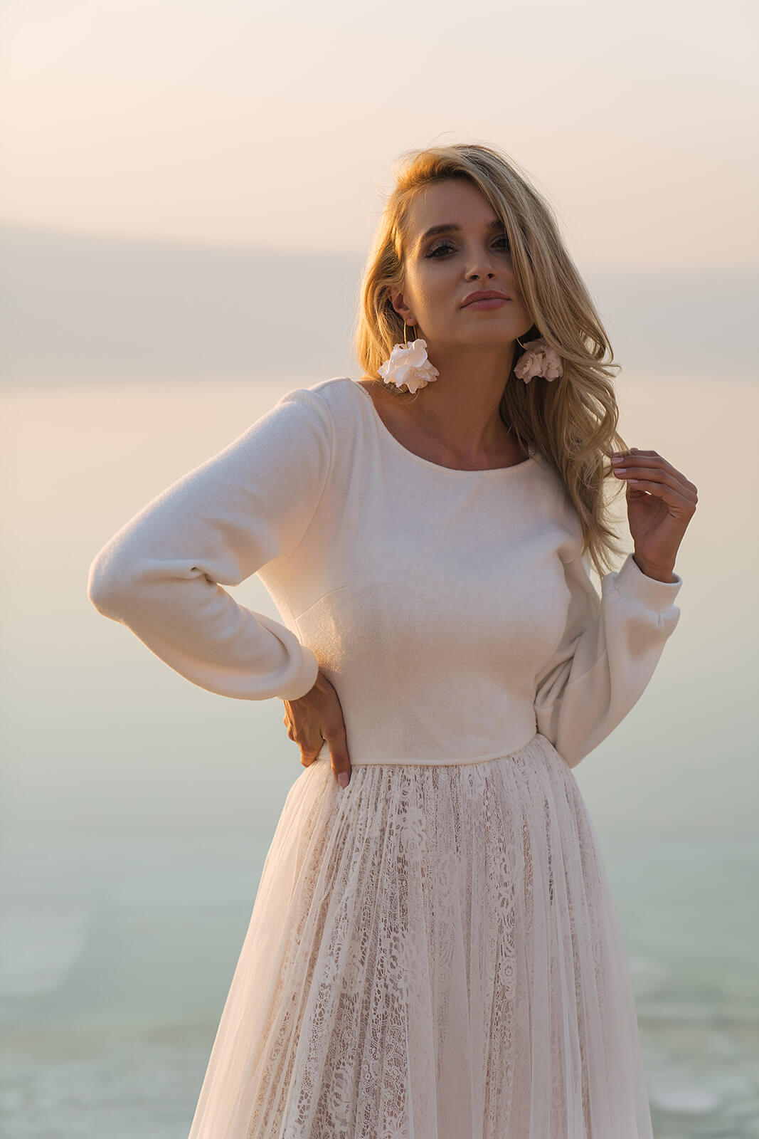 Pull de mariée — vue de dos.