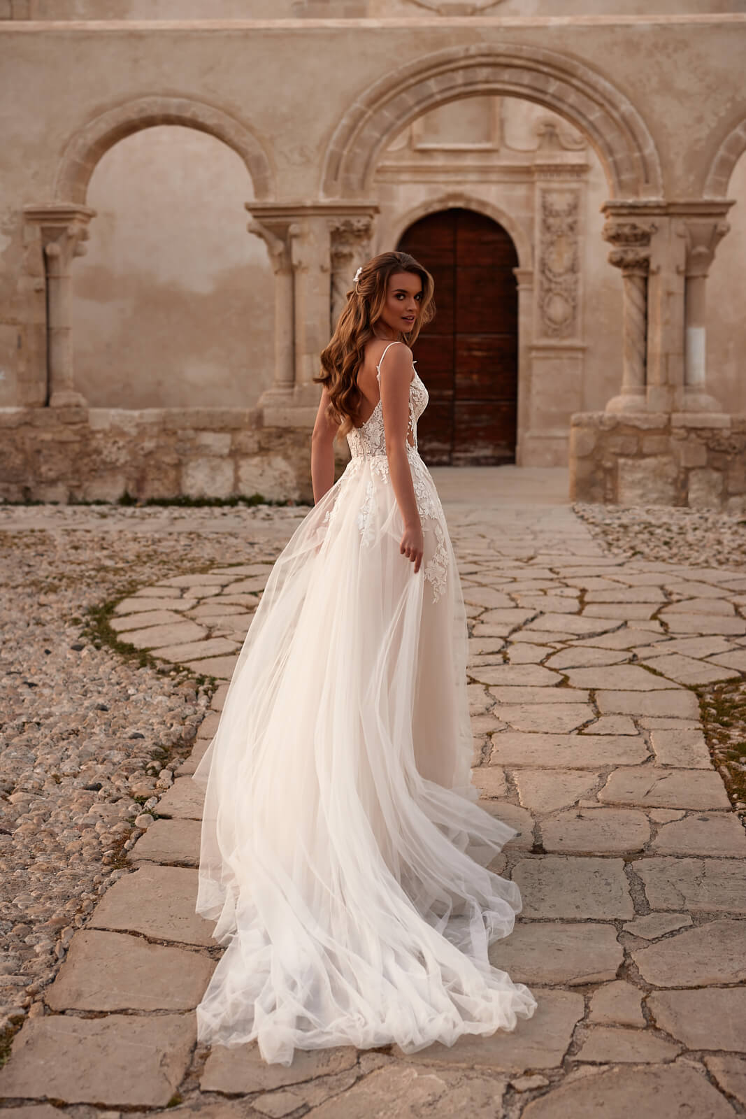 Robe de mariée trapèze Avril, DAMA Couture.