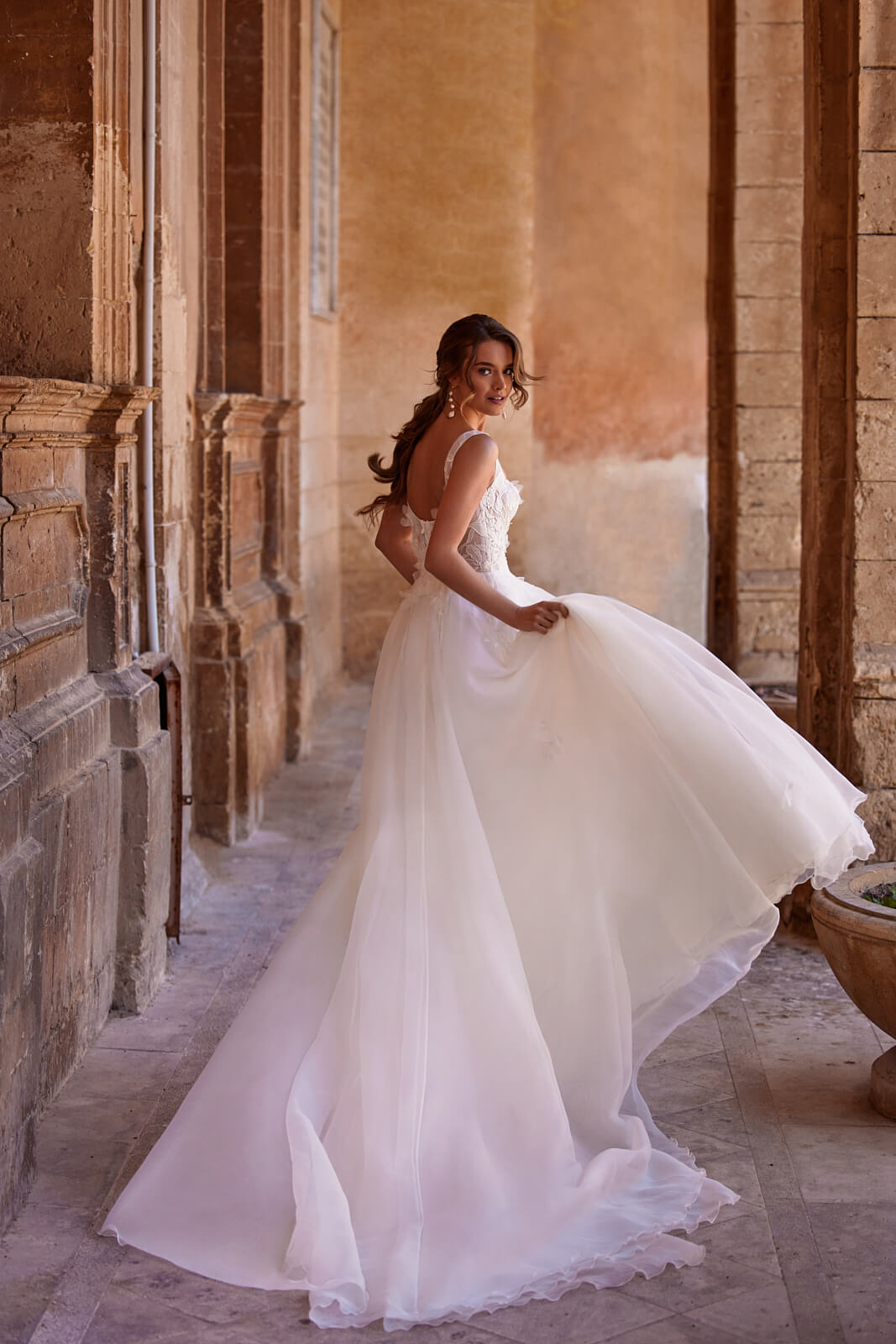 Robe de mariée trapèze Lucy, DAMA Couture.