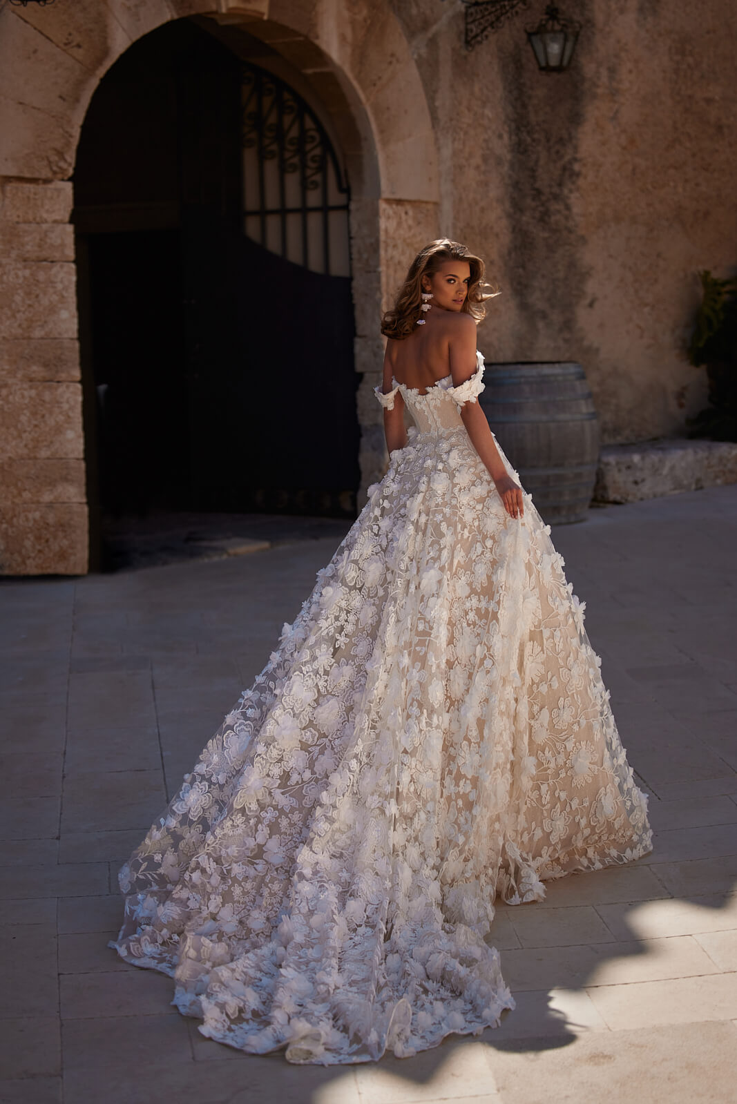 Robe de mariée trapèze Olivia, DAMA Couture.