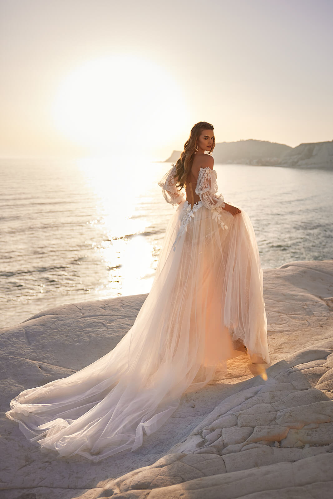 Robe de mariée romantique DAMA Couture.