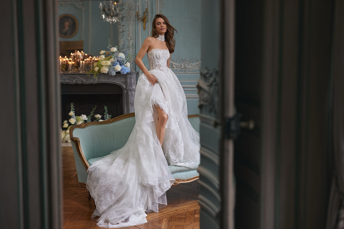 Une robe de mariée DAMA Couture de la collection Something Blue